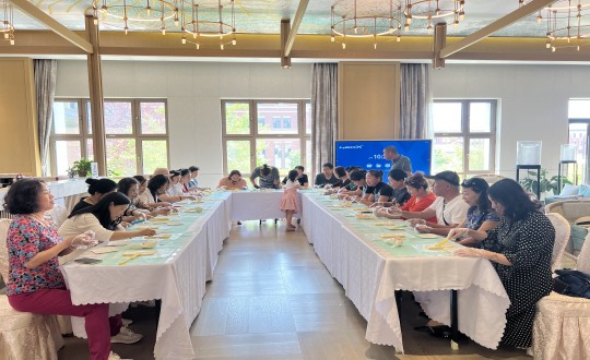 4.南山运营公司联合BJL平台集团南山烘焙社群线下活动_副本.jpg